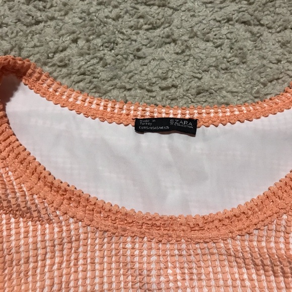 Top - Picture 2 of 3